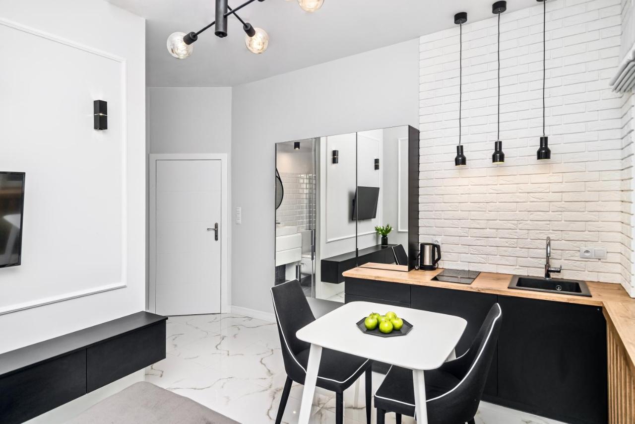 Neatspace - Ruska Center Apartment Wroclaw Bagian luar foto
